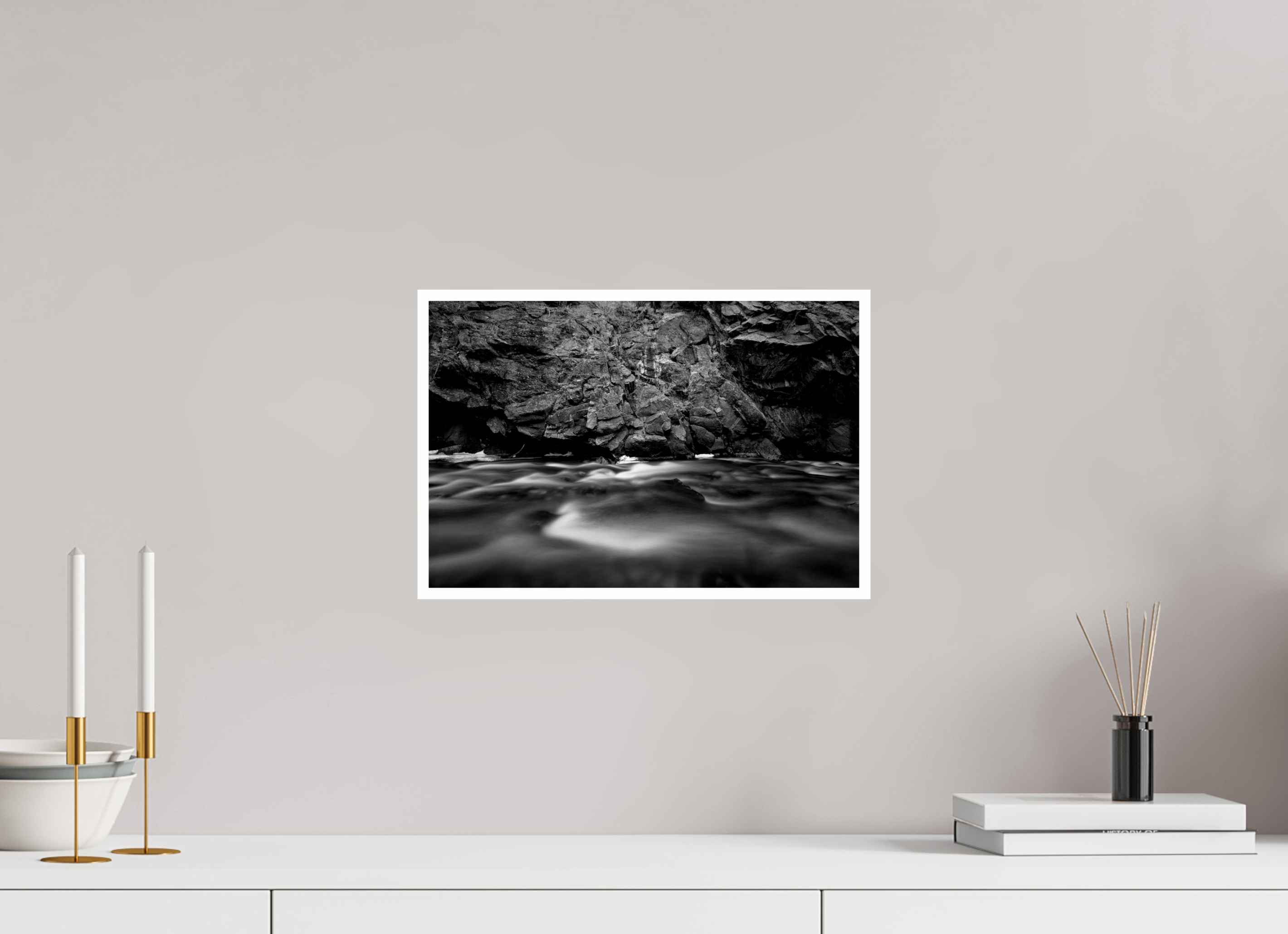 15 x 10″, Ilford B&W Paper: glossy Stone and Flow